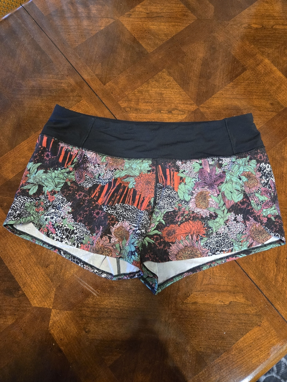 Lululemon Run Times 4' Inseam